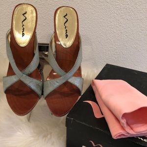 Nina Blue Pearl Heels